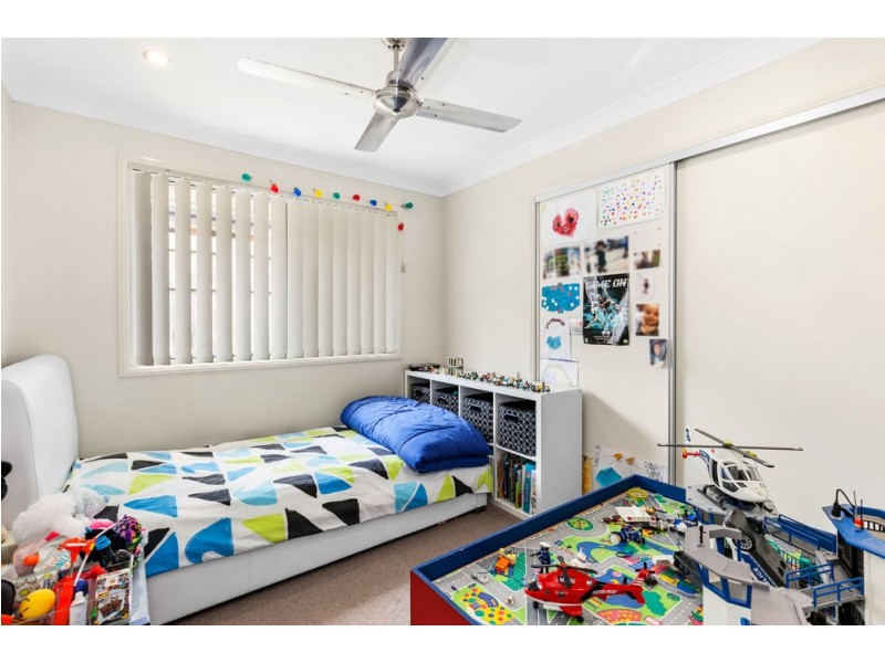 17 Penda Circuit, Victoria Point QLD 4165