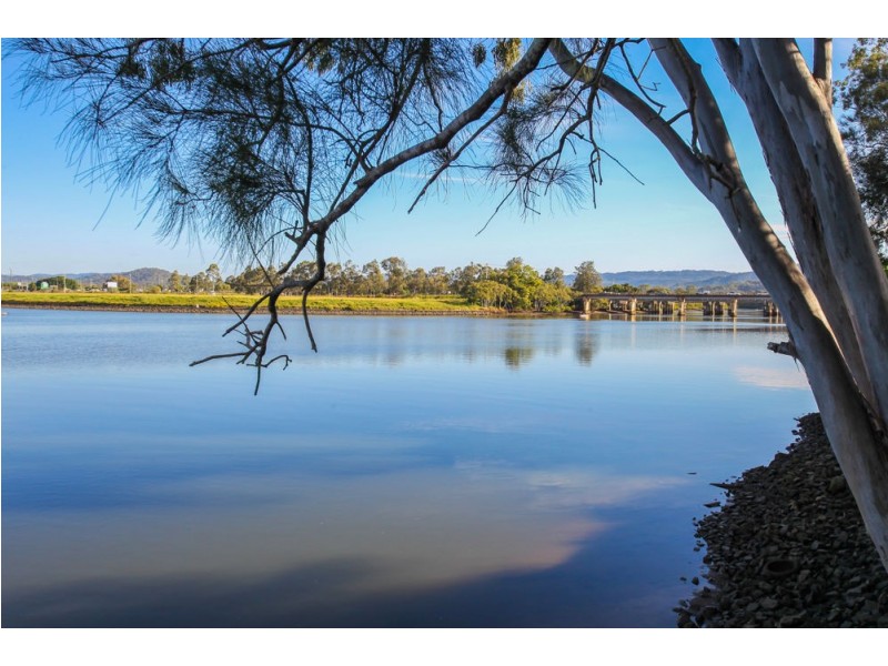 40 Esplanade, Coomera QLD 4209