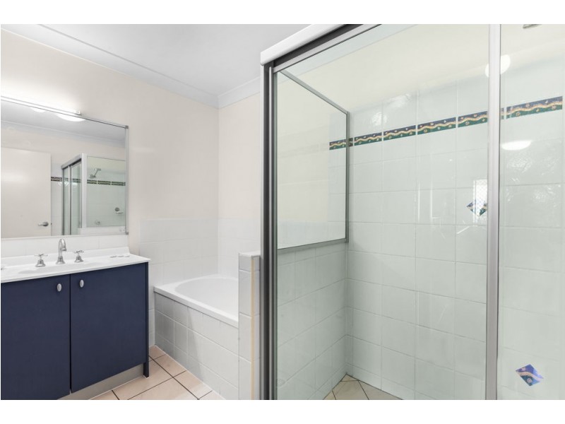 11/157 Long Street, Cleveland QLD 4163