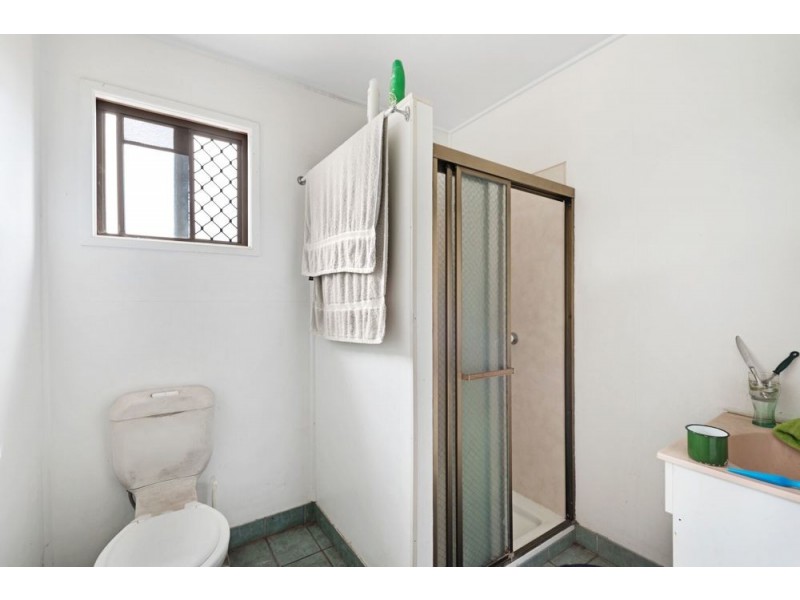 19 Teesdale Avenue, Newtown QLD 4350