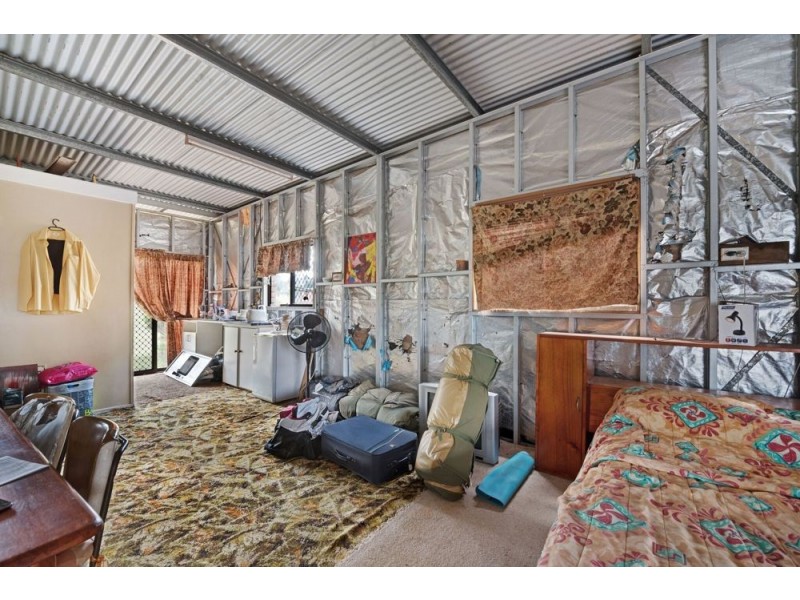 19 Teesdale Avenue, Newtown QLD 4350