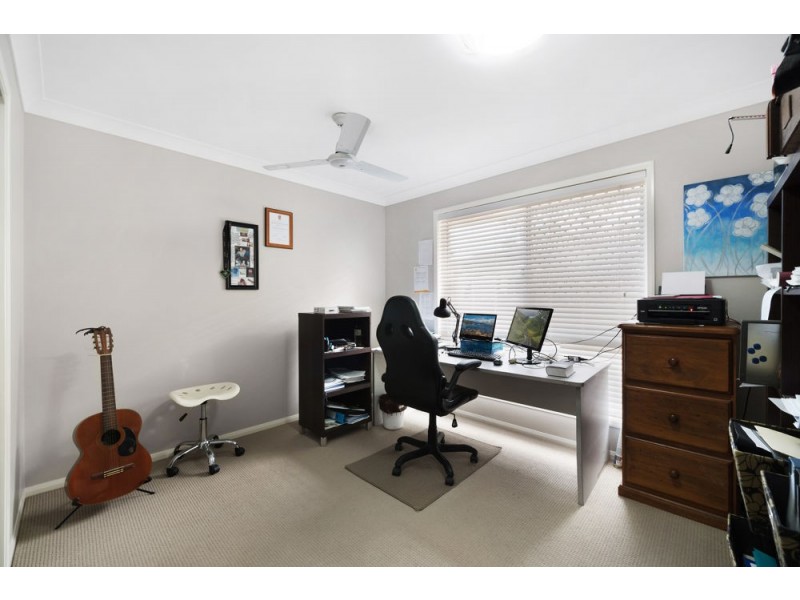 17 Edwin Street, Westbrook QLD 4350