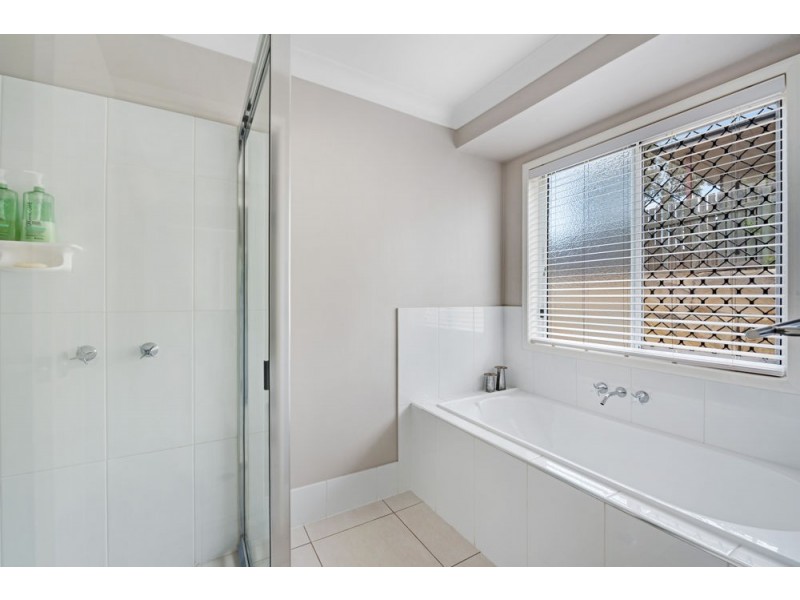 17 Edwin Street, Westbrook QLD 4350