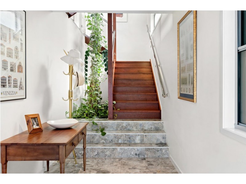 94 Ellington Street, Tarragindi QLD 4121