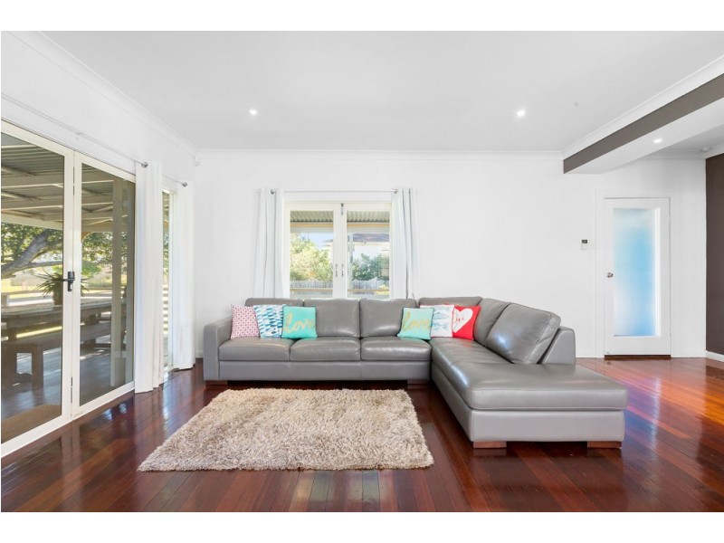 56 Youngs Road, Hemmant QLD 4174