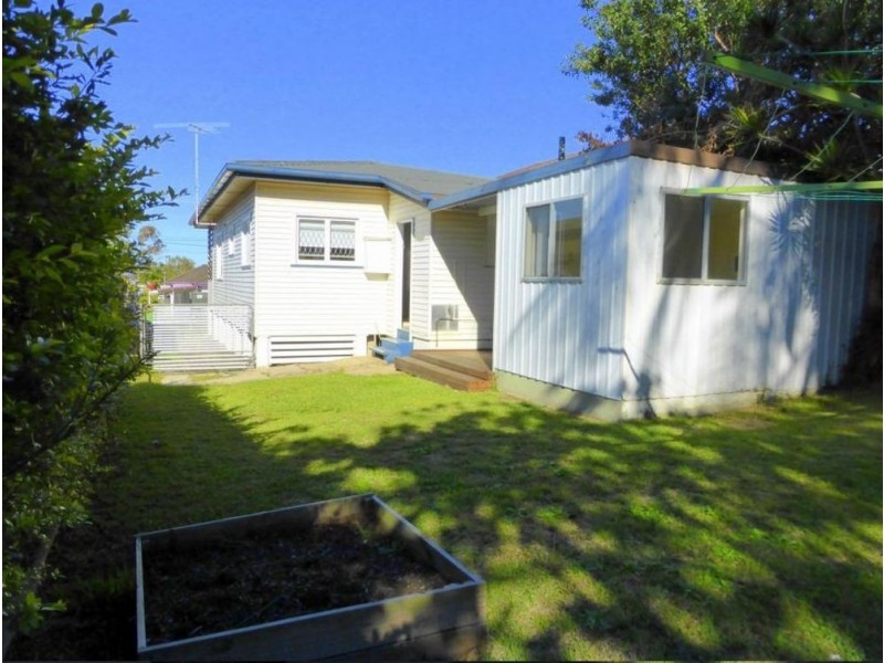 16 Hale Street, Margate QLD 4019