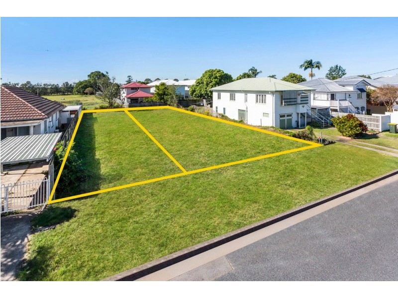 27 Ure Street, Hendra QLD 4011