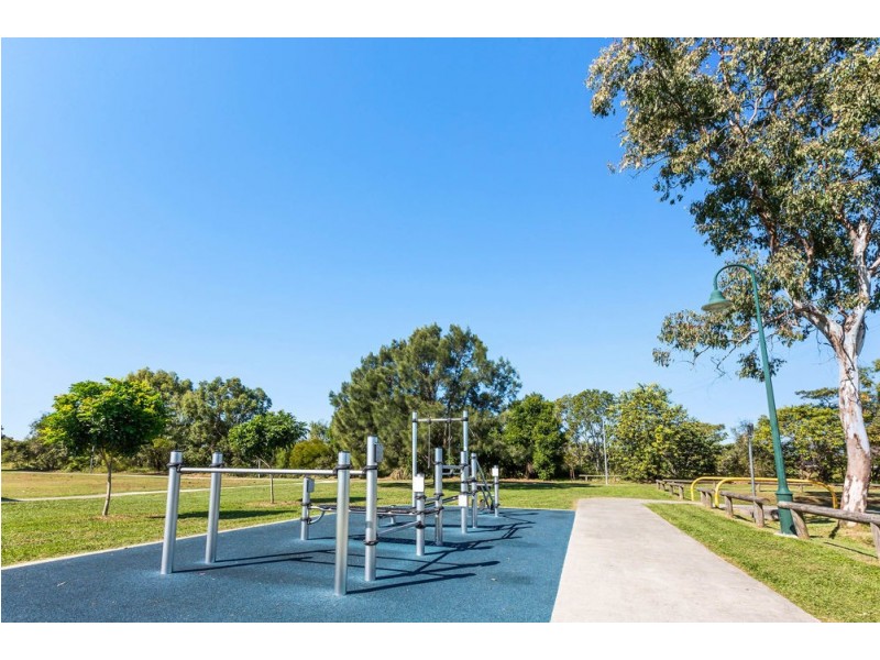 27 Ure Street, Hendra QLD 4011