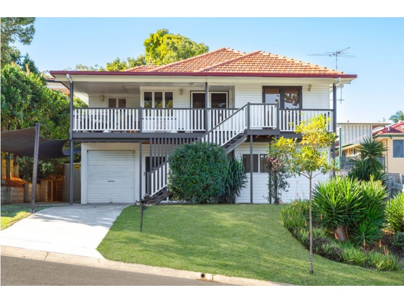 92 Constellation Way, Wynnum QLD 4178