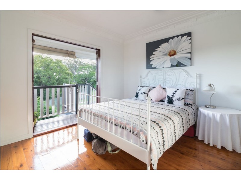 92 Constellation Way, Wynnum QLD 4178