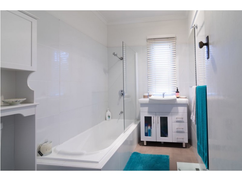 92 Constellation Way, Wynnum QLD 4178