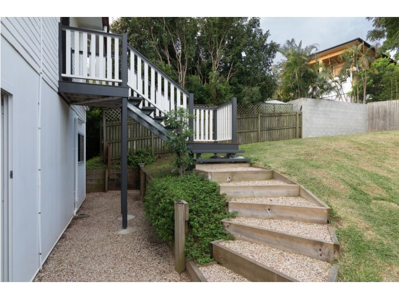 92 Constellation Way, Wynnum QLD 4178
