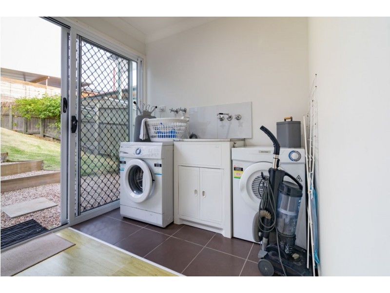 92 Constellation Way, Wynnum QLD 4178