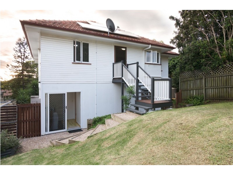 92 Constellation Way, Wynnum QLD 4178