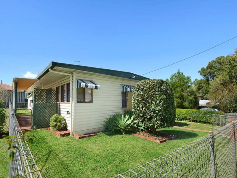 50 Hampton Street, Harristown QLD 4350