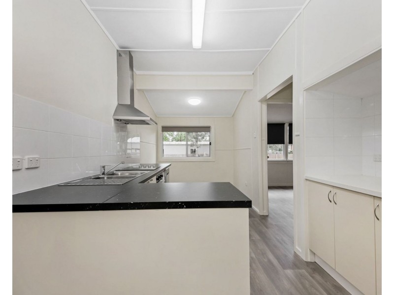 945 New Cleveland Road, Gumdale QLD 4154