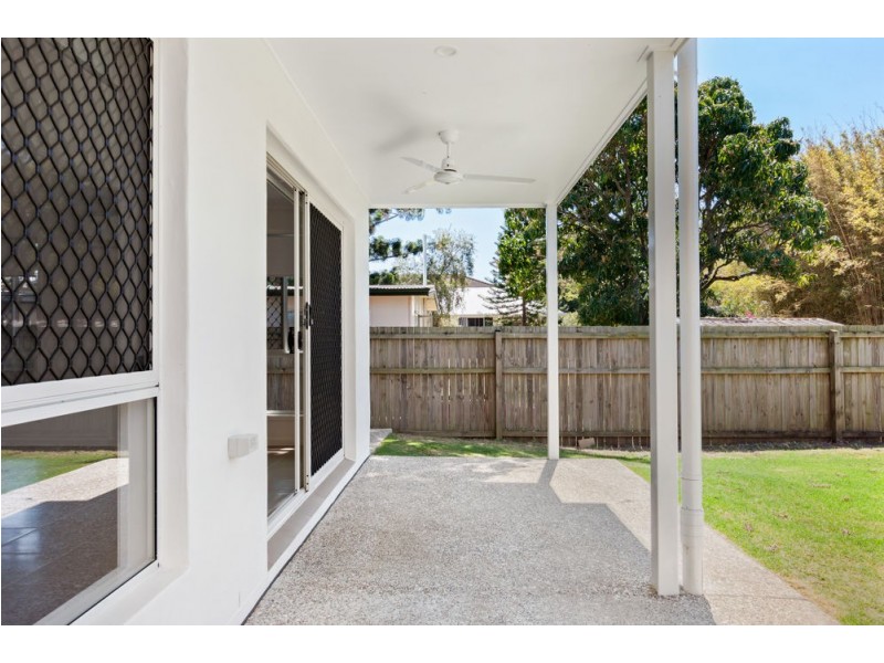 61 Cavell Street, Birkdale QLD 4159
