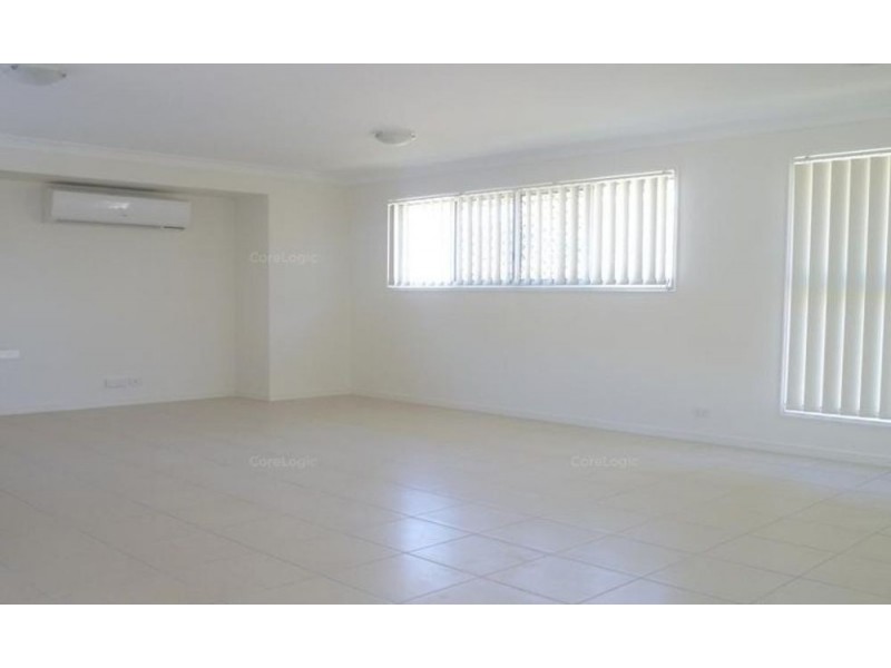 11 Estuary Avenue, Victoria Point QLD 4165