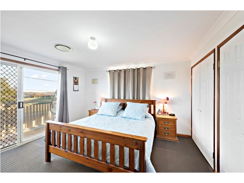 13 Edzill Street, Wilsonton Heights QLD 4350