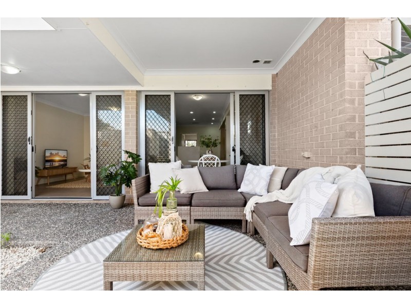 25 Bailey Street, Wakerley QLD 4154