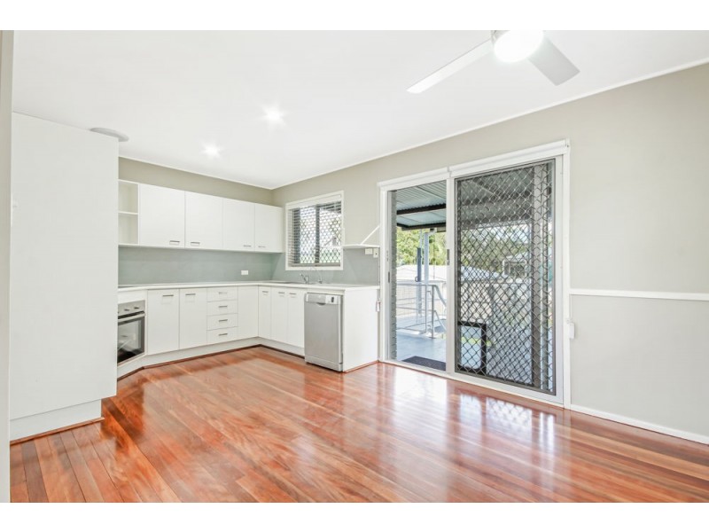 18 Beenwerrin Crescent, Capalaba QLD 4157