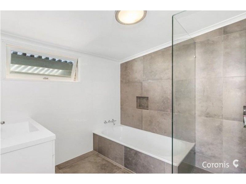 38 McCurley St, Wynnum West QLD 4178