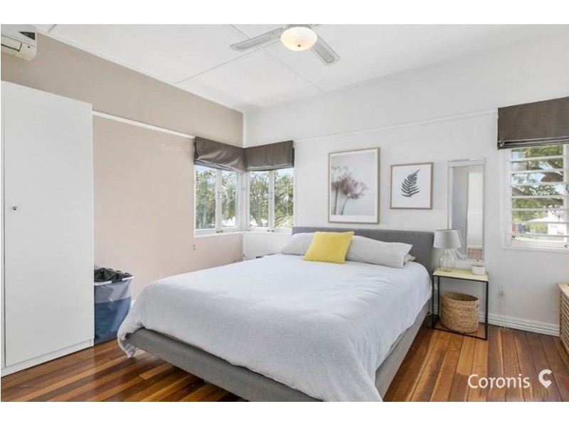 38 McCurley St, Wynnum West QLD 4178