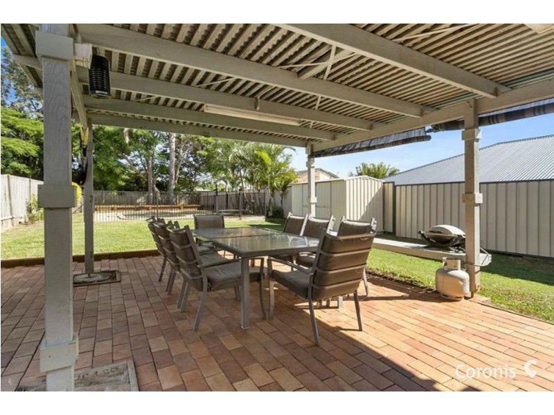 38 McCurley St, Wynnum West QLD 4178