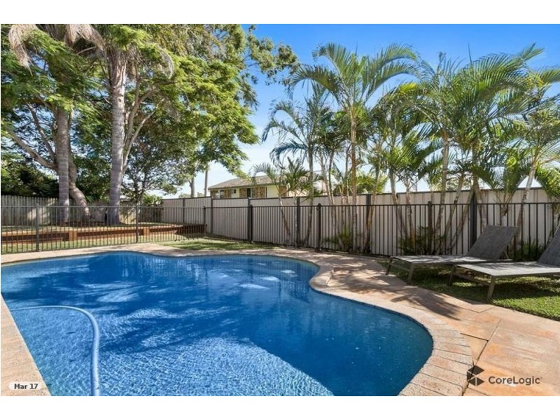 38 McCurley St, Wynnum West QLD 4178