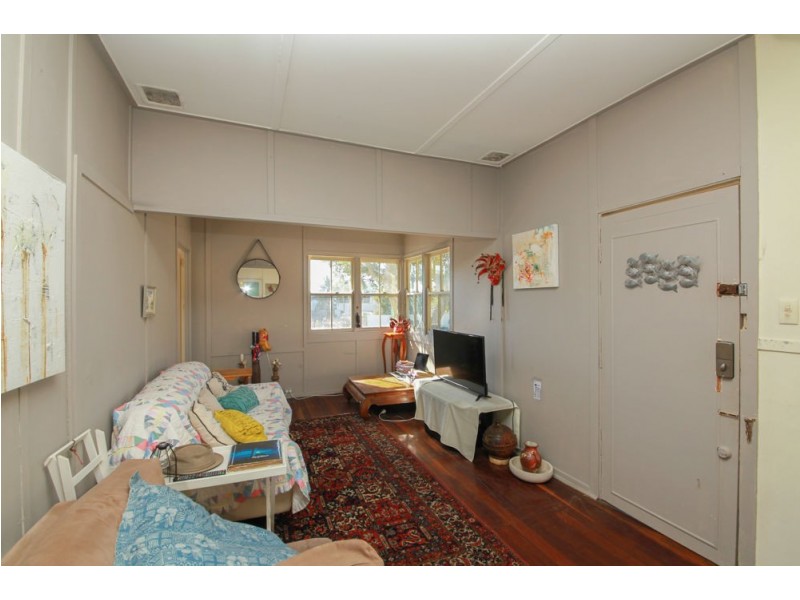 1360 Gold Coast Hwy, Palm Beach QLD 4221