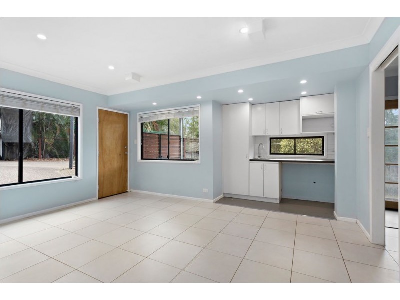 22 Tonnere Court, Eatons Hill QLD 4037