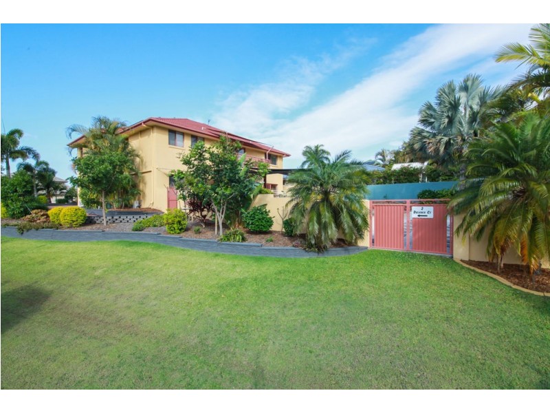 2 Delonix Court, Arundel QLD 4214