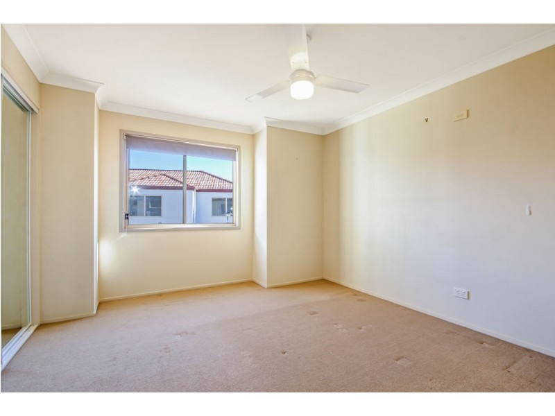 110/25 Dasyure Place, Wynnum West QLD 4178