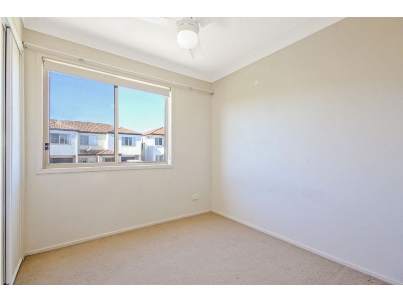 110/25 Dasyure Place, Wynnum West QLD 4178