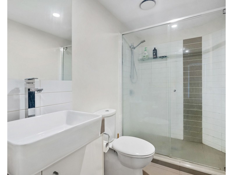 4/36 Hall Street, Northgate QLD 4013