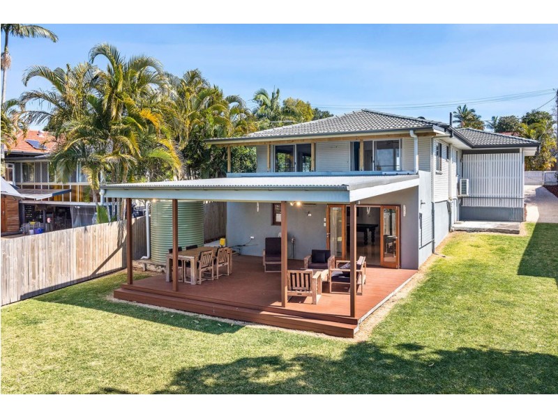 16 Knutsford Street, Chermside West QLD 4032