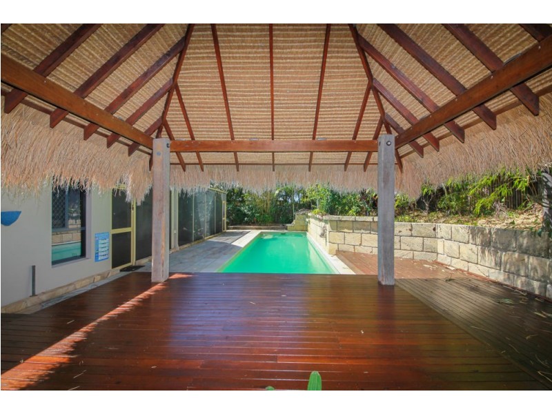 18 Zeus Circuit, Coomera QLD 4209