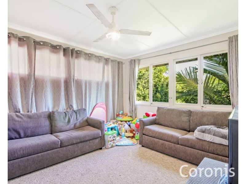 10 Cawdor Street, Arana Hills QLD 4054