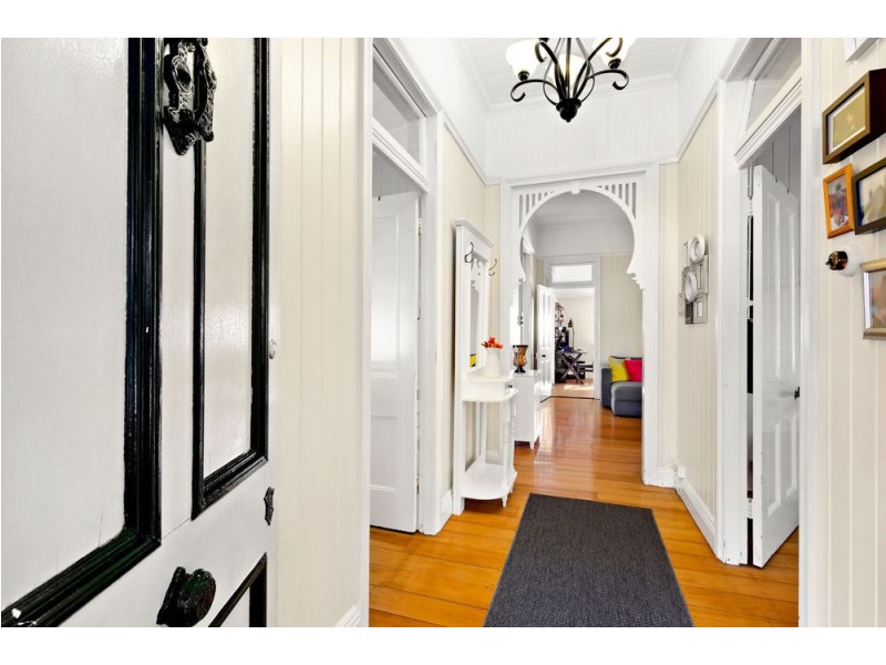 436 Wynnum Road, Morningside QLD 4170