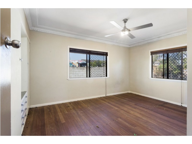 88 Maundrell Terrace, Chermside West QLD 4032