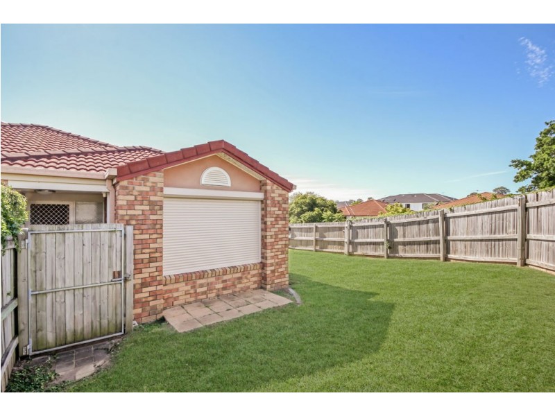 2 Michael Street, Wynnum West QLD 4178