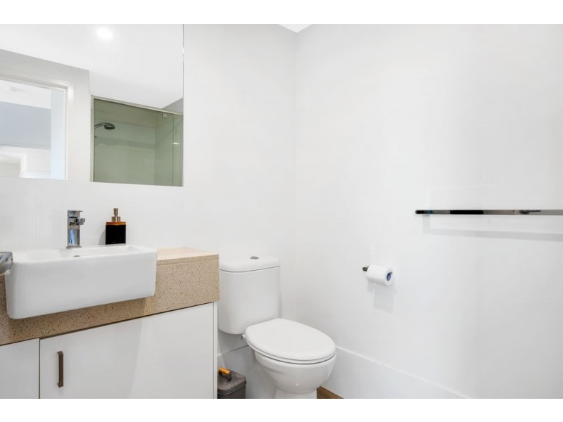 2/2 Buckby Street, Nundah QLD 4012