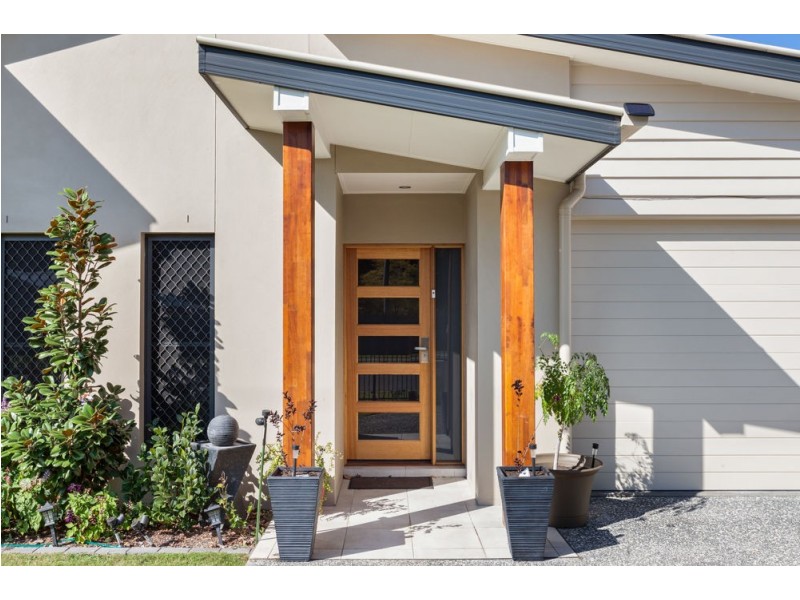 114 Main Street, Redland Bay QLD 4165