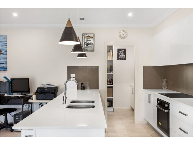 114 Main Street, Redland Bay QLD 4165