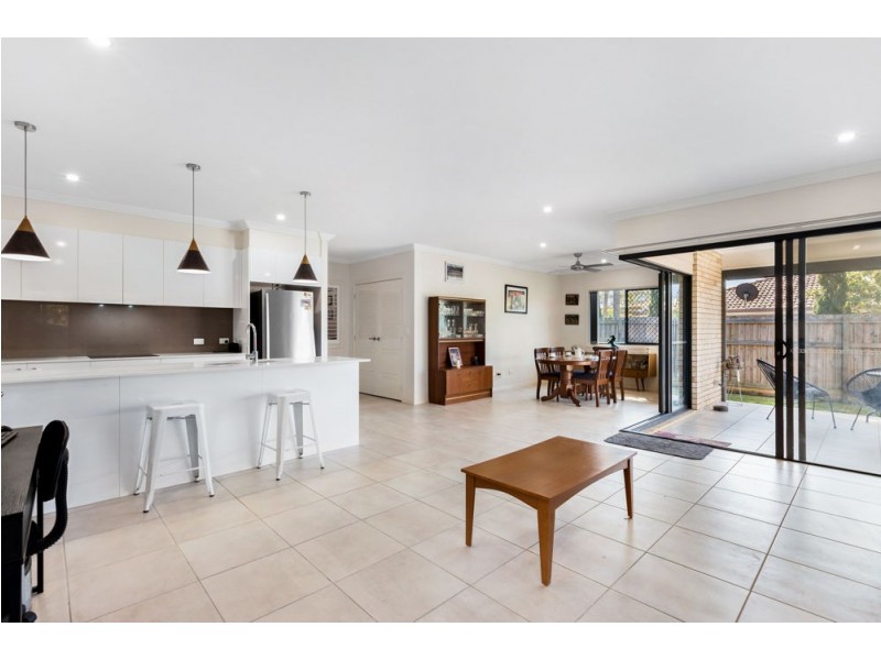 114 Main Street, Redland Bay QLD 4165