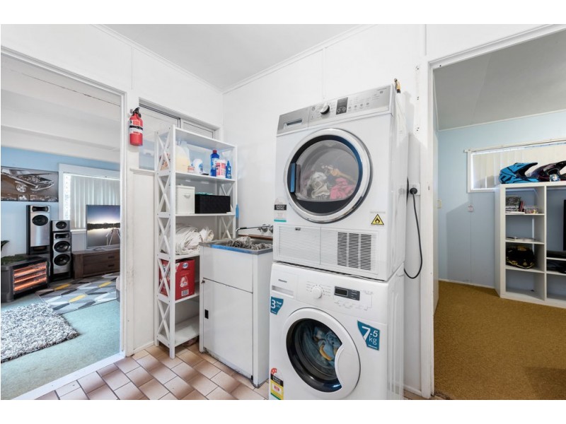 30 Wentworth Street, Centenary Heights QLD 4350