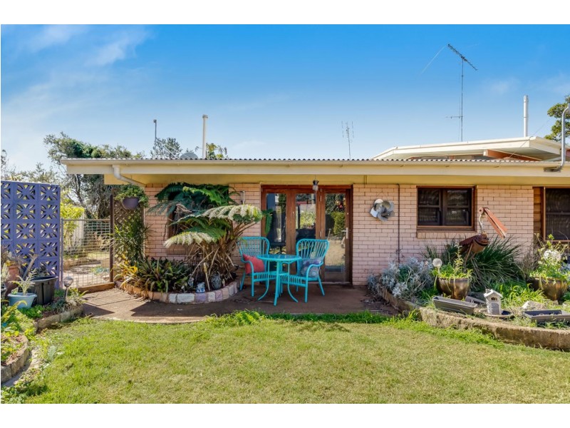 1 Evans Street, South Toowoomba QLD 4350
