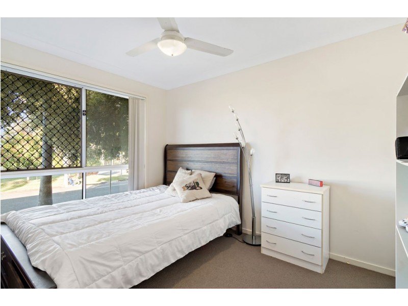 2 Bonniebrae Street, Wynnum West QLD 4178