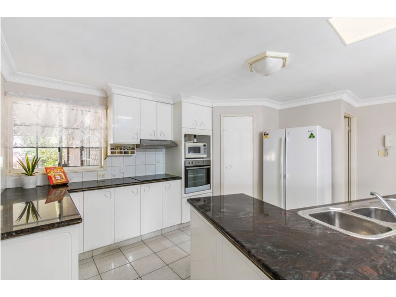 19 Fern Drive, Kearneys Spring QLD 4350