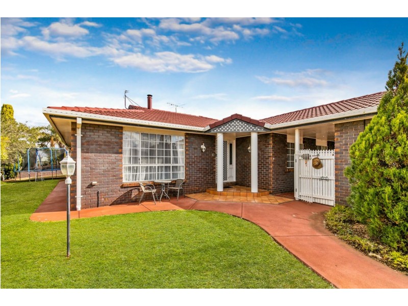 19 Fern Drive, Kearneys Spring QLD 4350